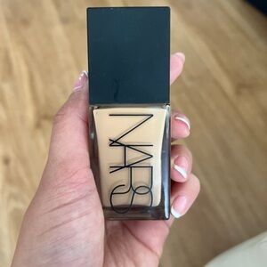 NARS light reflecting liquid foundation Punjab M1